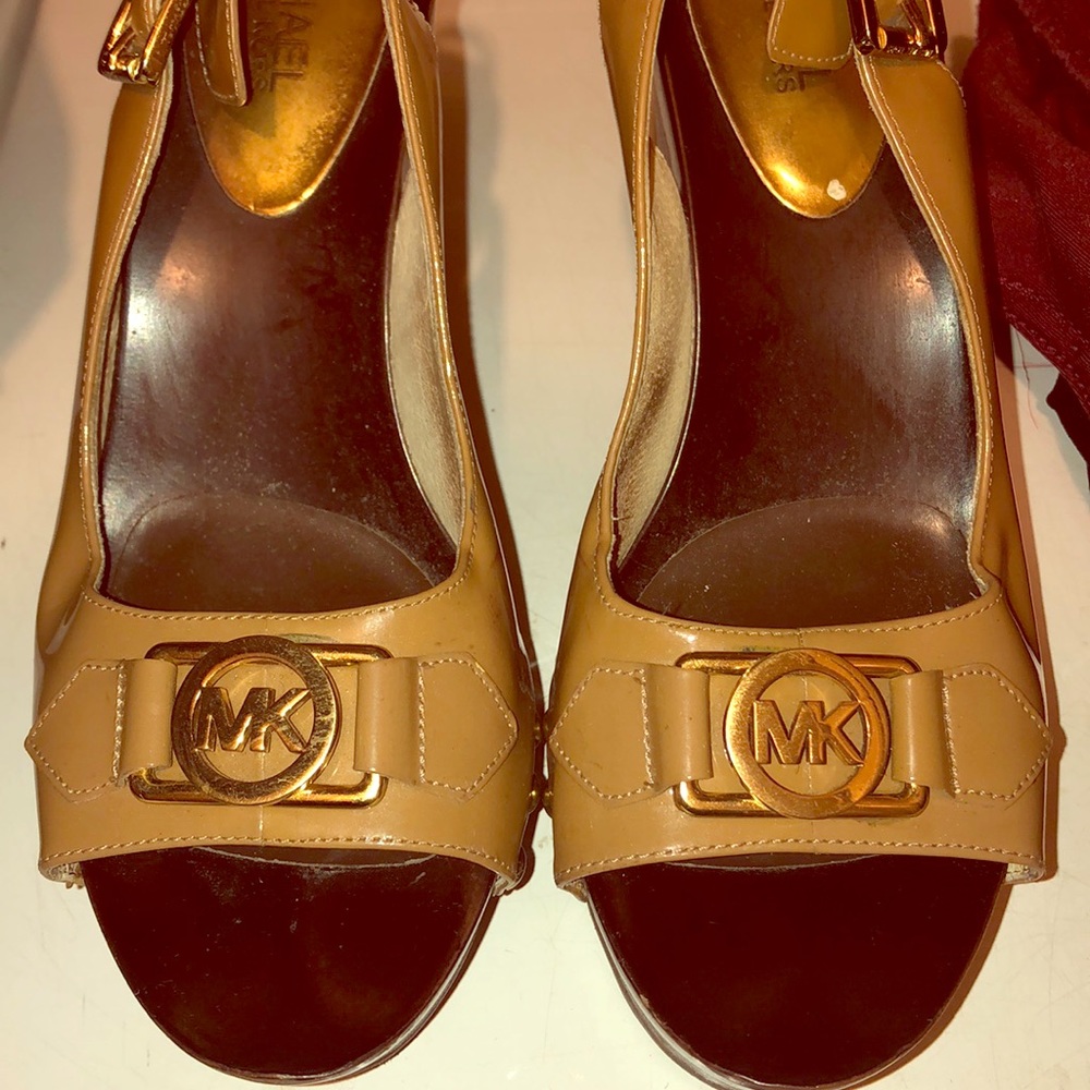 Michael Kors Tan Wedges